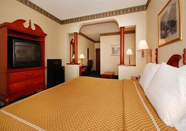 Comfort Suites Lombard/Addison Room photo